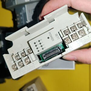 PLC扩展模块 FX2N-8EYT