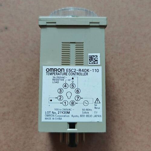 温度控制器E5C2-R40K-110 。指针式