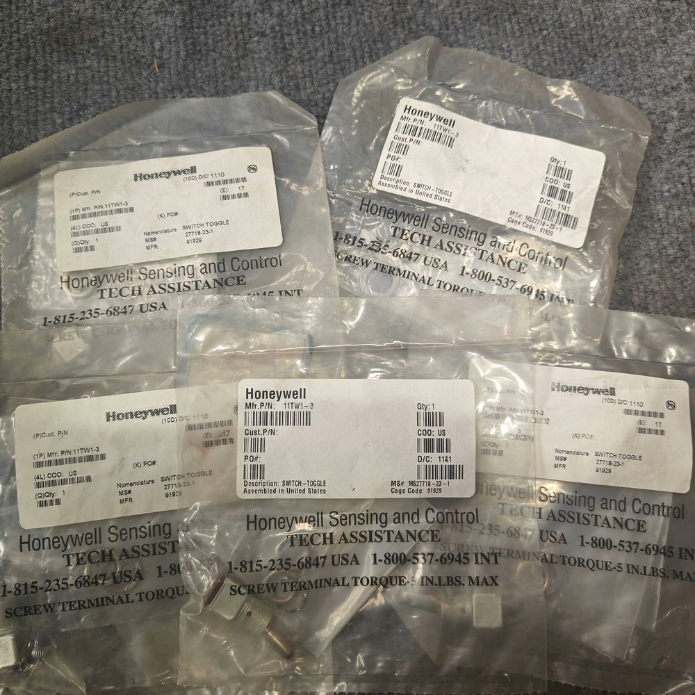 美国拨动开关1-1二位自 持军工级710734-