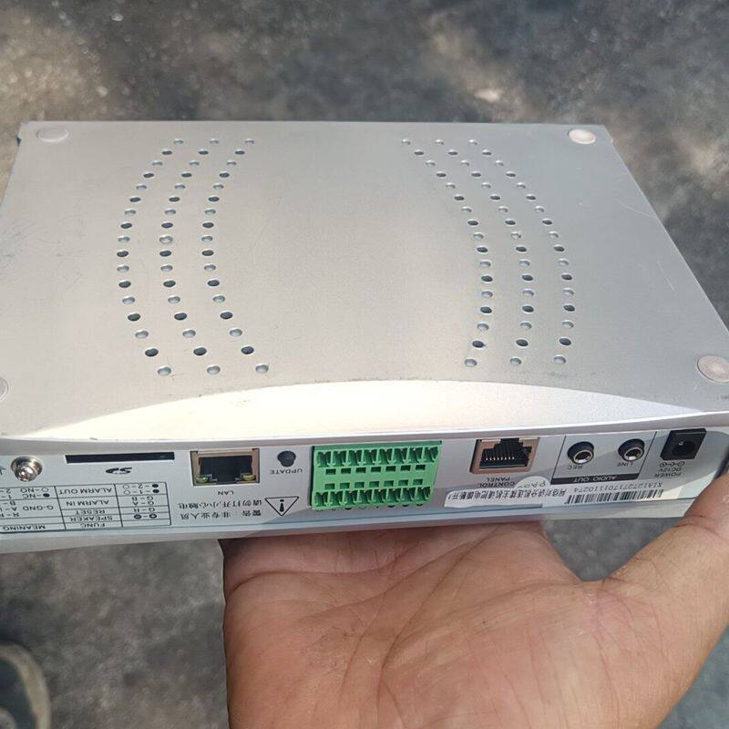 世邦IP网络对讲系统终端 型号是NAS-8617CP。通电正