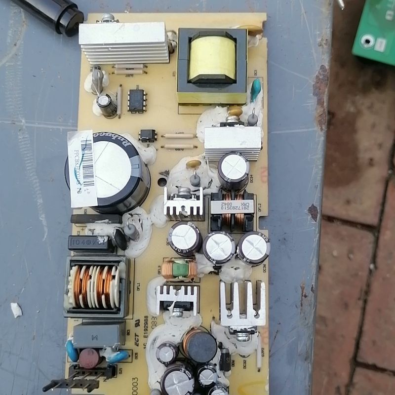 台达DVP64EH00R2 PLC电源板 拆机 。实