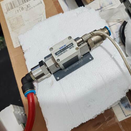 水流量开关 PF3W520-04-1