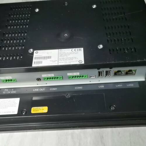 GE触摸屏一体机 型号IC755CSS12CDB-