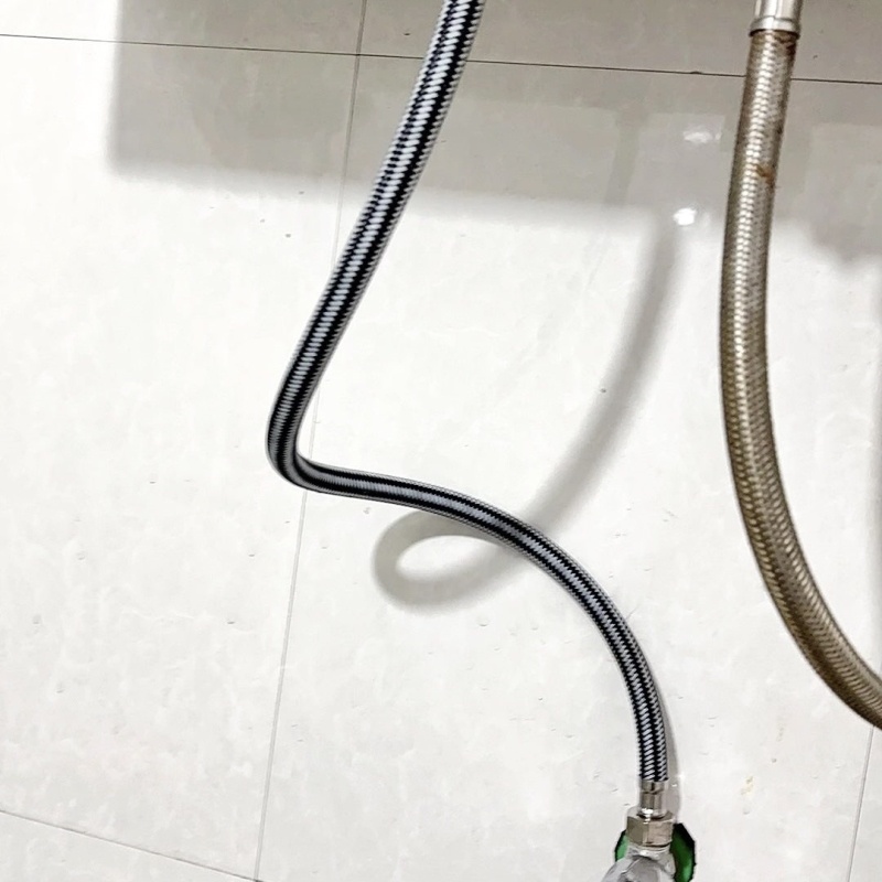 进水管加长洗菜盆面盆金属单孔尖头软管进水软管水龙头防爆不锈钢