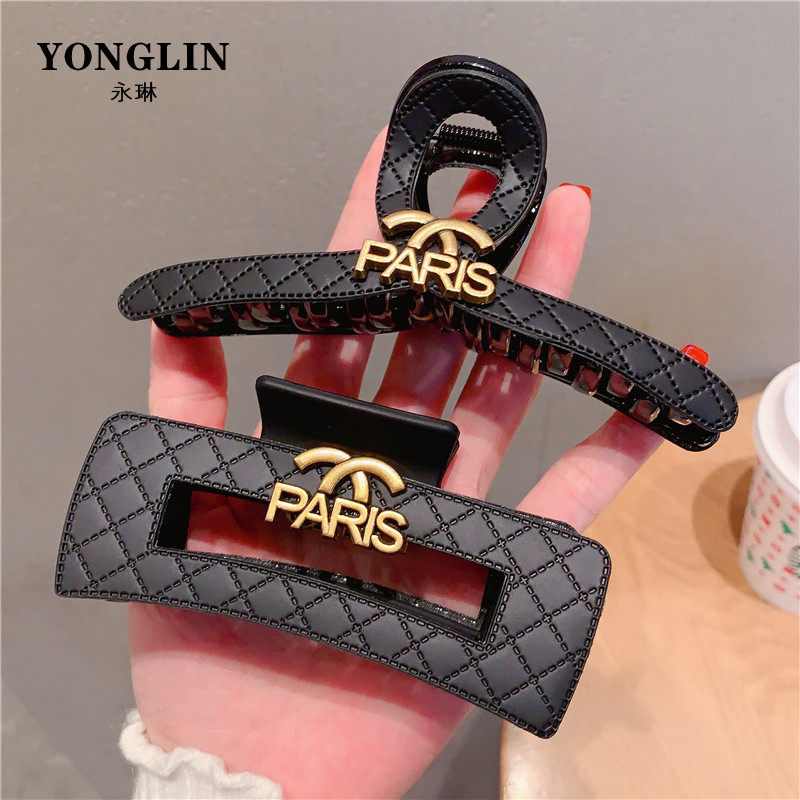 法式高端皮质金属牌气质款发抓