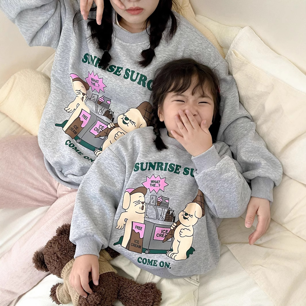 亲子装冬季新款母女装加绒加厚卡通套头卫衣洋气奥粒绒冬装上衣潮