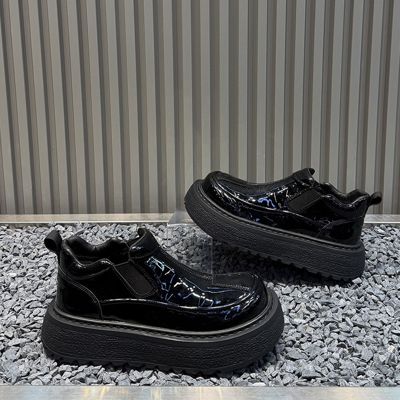 男鞋2025冬季新款时尚百搭厚底懒人一脚蹬漆皮单棉同款韩版休闲鞋,流行男鞋,时尚休闲鞋,淘宝优惠券,粉丝福利购,淘宝优惠卷