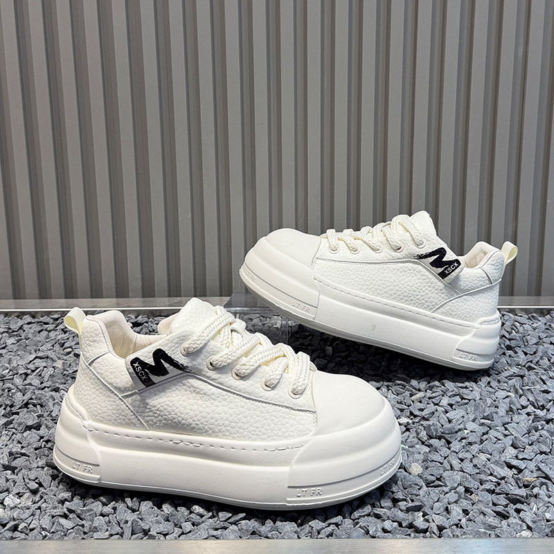 男鞋2025冬季新款时尚百搭小白鞋低帮厚底板鞋真皮大头韩版休闲鞋,流行男鞋,休闲板鞋,淘宝优惠券,粉丝福利购,淘宝优惠卷