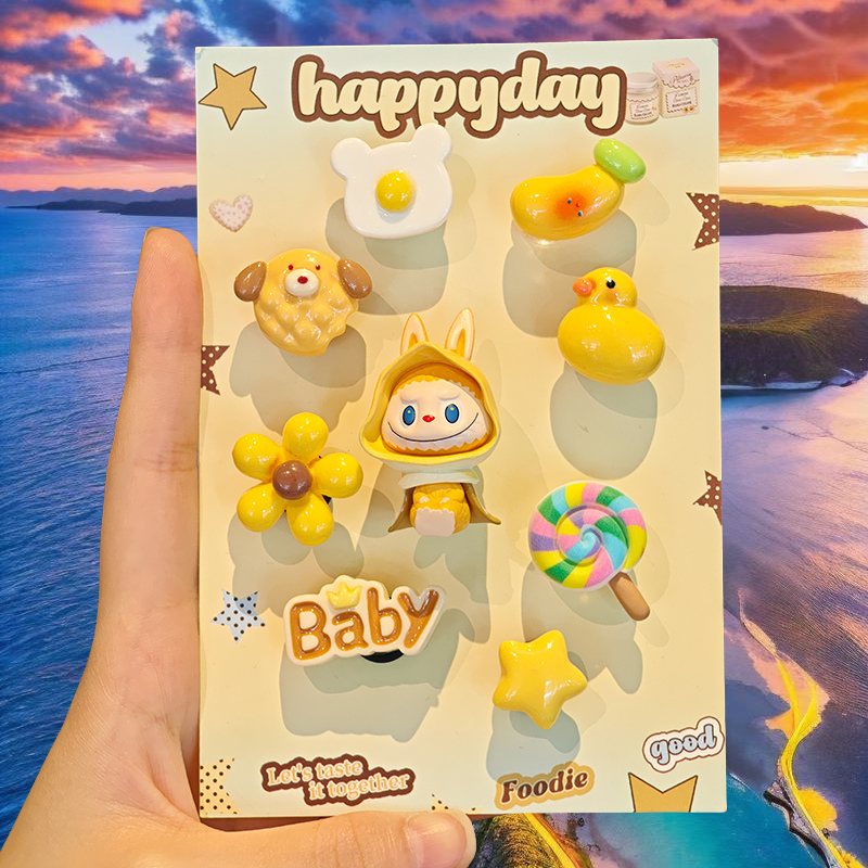 小红书爆款洞洞鞋配饰鞋花斗篷拉布布立体卡通鞋扣配卡骆驰CROCS