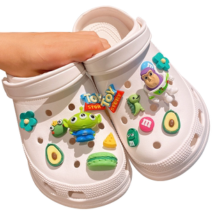 巴斯光年洞洞鞋配饰男女crocss儿童鞋花鞋扣卡洛驰diy配件装饰品