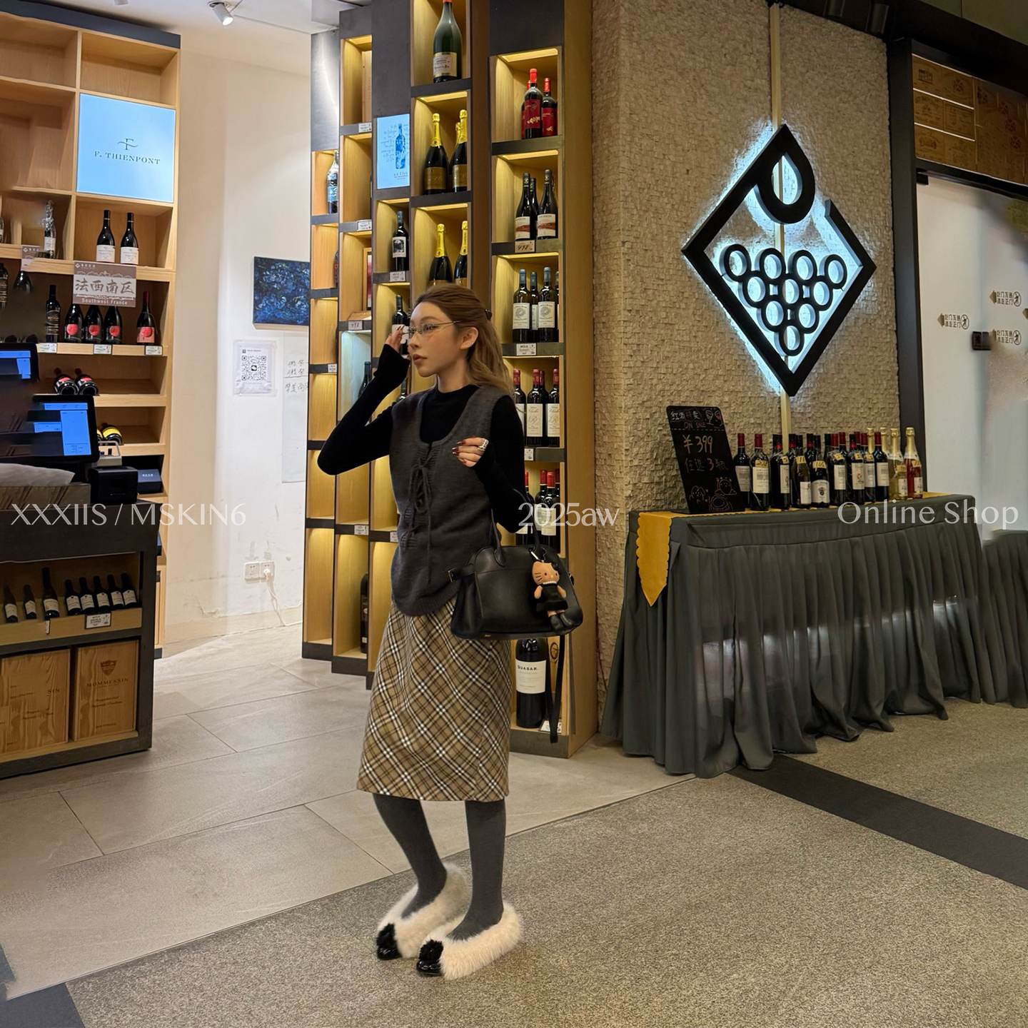 秋冬绑带大U领羊毛针织马甲女