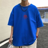 蓝色