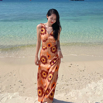 波西米亚风穿搭吊带连衣裙