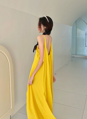 泰国三亚旅行穿搭露背沙滩长裙女海边度假拍照衣服超仙吊带连衣裙