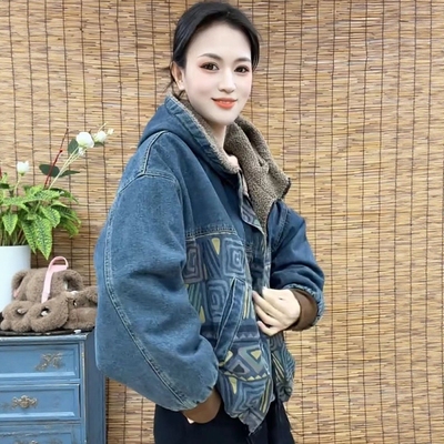 2025年冬季新款牛仔加绒加厚连帽棉衣女宽松休闲百搭保暖棉服外套