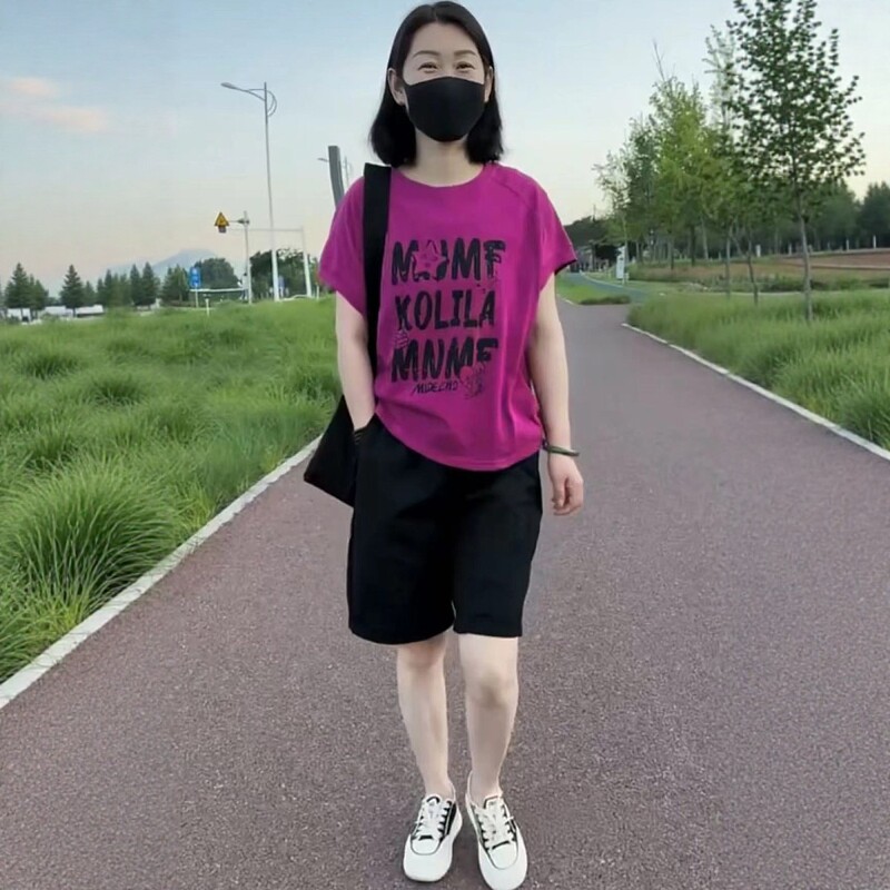 两件套装女2026年夏季新款圆领字母印花T恤+水洗棉短裤五分裤潮图片