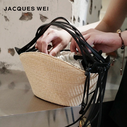 JACQUESWEI真皮手工草编手拿包