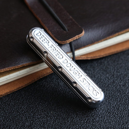 锌合金旋转直推EDC金属玩具推牌