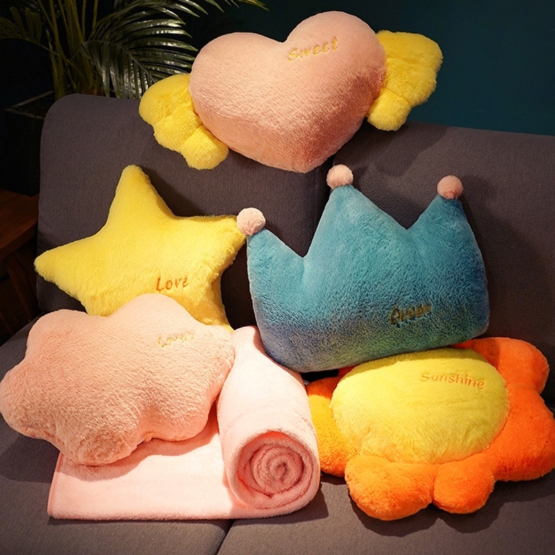 办公室暖手抱枕被子两用汽车靠枕毯子车载午睡枕头三合一睡觉车用