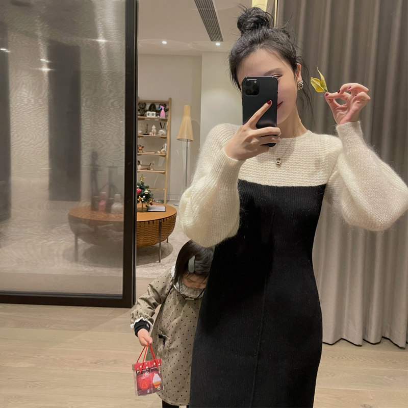 速发法式针织连衣裙毛冬季设计感打底秋搭黑色过膝内衣裙