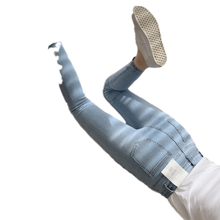 浅色牛仔裤女秋冬新款加绒加厚高腰显瘦大码紧身修身小脚铅笔裤子