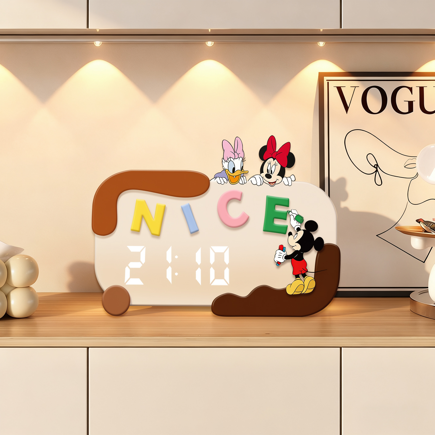 奶油风米奇桌面摆钟装饰