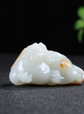 和田玉貔貅手把件男女款白玉黄皮