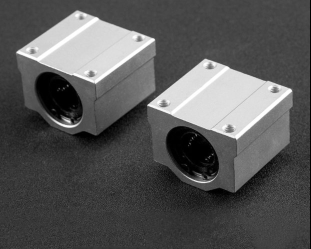 光轴箱式直线滑块轴承座SCS68