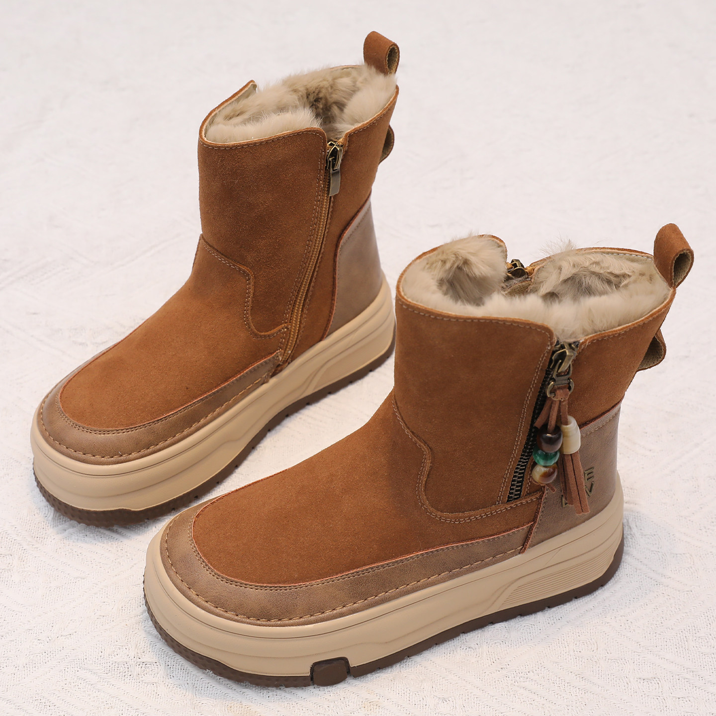 厚底雪地靴女冬季鞋子加绒女鞋保暖雪地鞋短靴防滑马丁靴加厚棉鞋