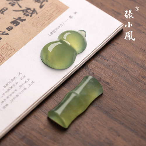 张小凤福禄竹节岫玉笔搁镇纸