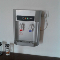 Trường mẫu giáo máy tính để bàn chống khô đốt đường ống treo tường máy gia đình ấm nóng nước nóng uống thẳng đài phun nước văn phòng - Nước quả máy lọc nước ion kiềm