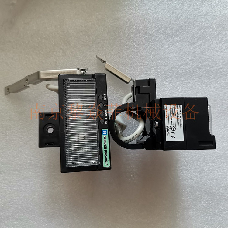 日本Anywire光电法透明型LP4-WH-10P独立开门关门
