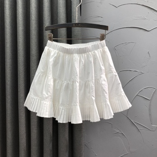 韩版白色休闲松紧腰半身裙女显瘦2025年夏天时尚减龄A字百褶短裙