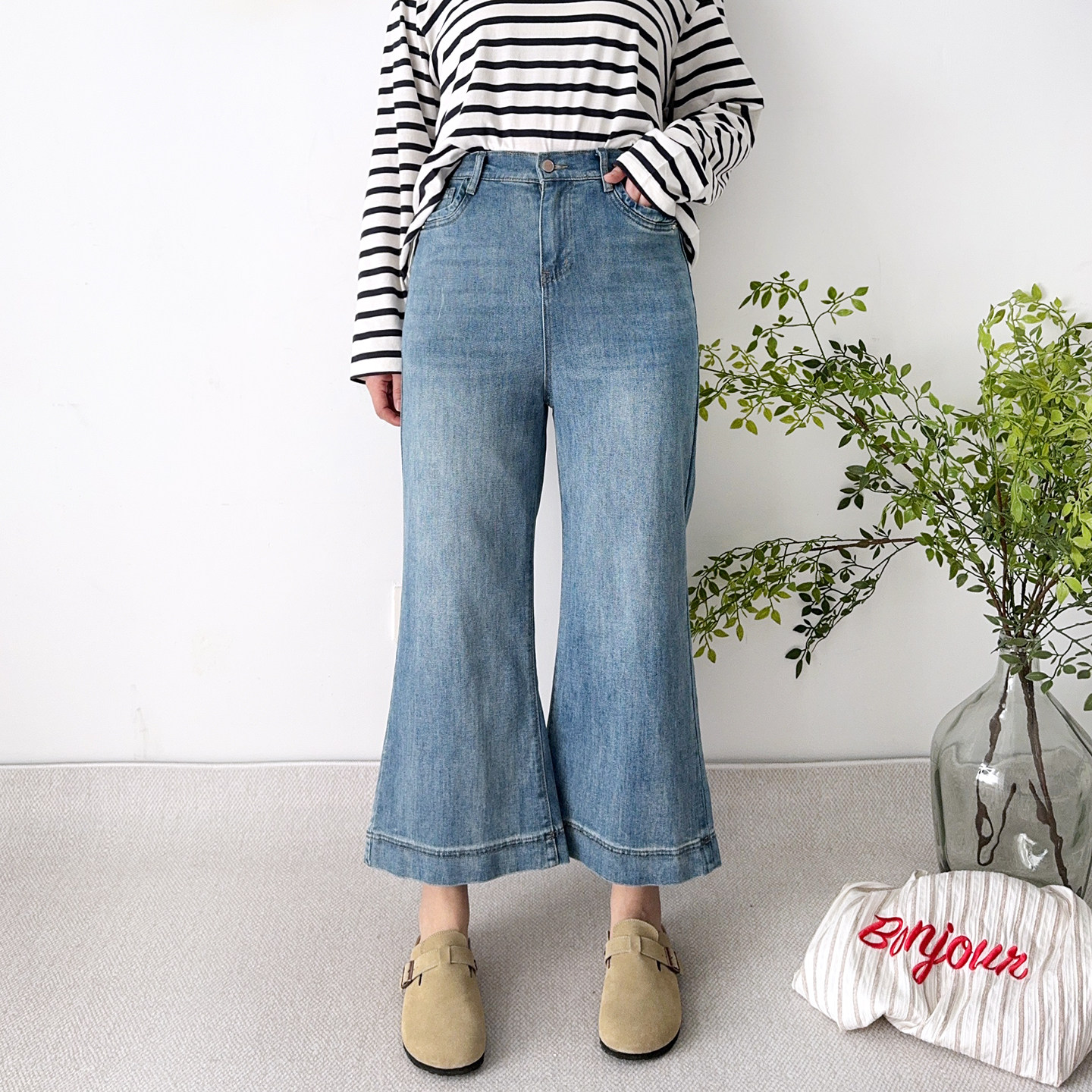 大爽大码女装微喇牛仔裤女春季直筒奶奶裤显瘦喇叭九分裤胖mm裤子