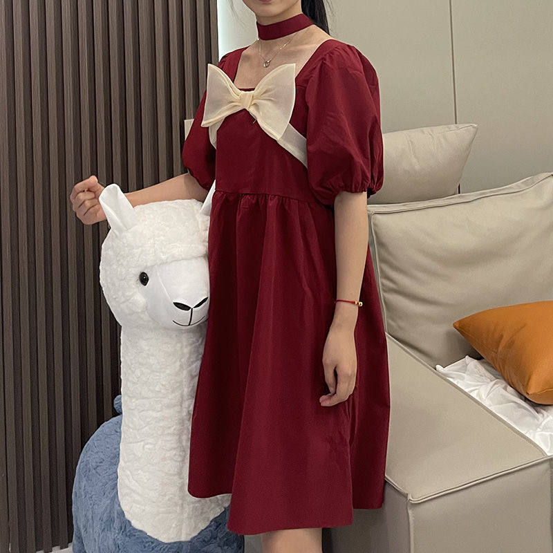 夏季中式2025新款复古法式设计感方领结减龄蓬蓬短袖连衣裙女裙子