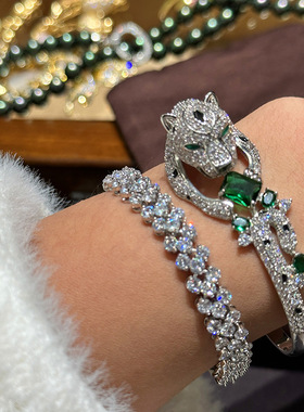 奢华超重工满钻黑斑点绿眼睛豹子手镯宴会配饰高端开口手镯手环