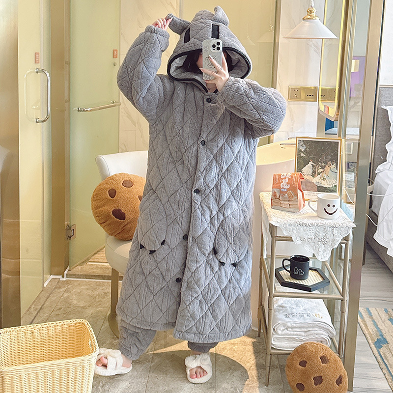 连帽灰色可爱睡衣女冬季珊瑚绒三层夹棉加厚中长款睡袍家居服