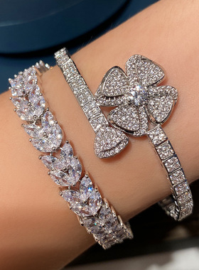 活口弹簧四叶花朵手镯镶满钻麦穗手链网红手饰优雅奢华网红手环