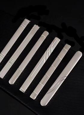 Elegant suit with diamond tie clip 西装大气带钻领带夹子