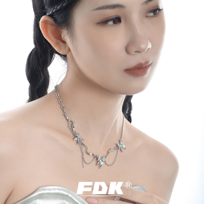 冰川蝴蝶流苏拼接项链女款多巴胺夏季小众轻奢风不掉色钛钢锁骨链