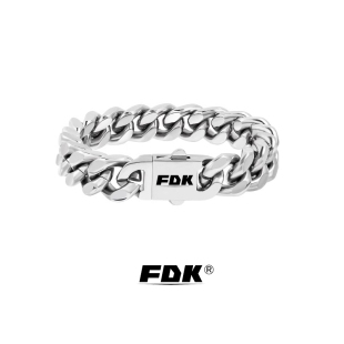 男士手链男款古巴手链男生嘻哈钛钢不掉色王鹤棣同款送男友可定制