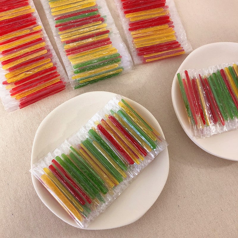 几毛钱的小零食 整箱怀旧校园90后80后童年老式粘牙糖1长条牙签糖