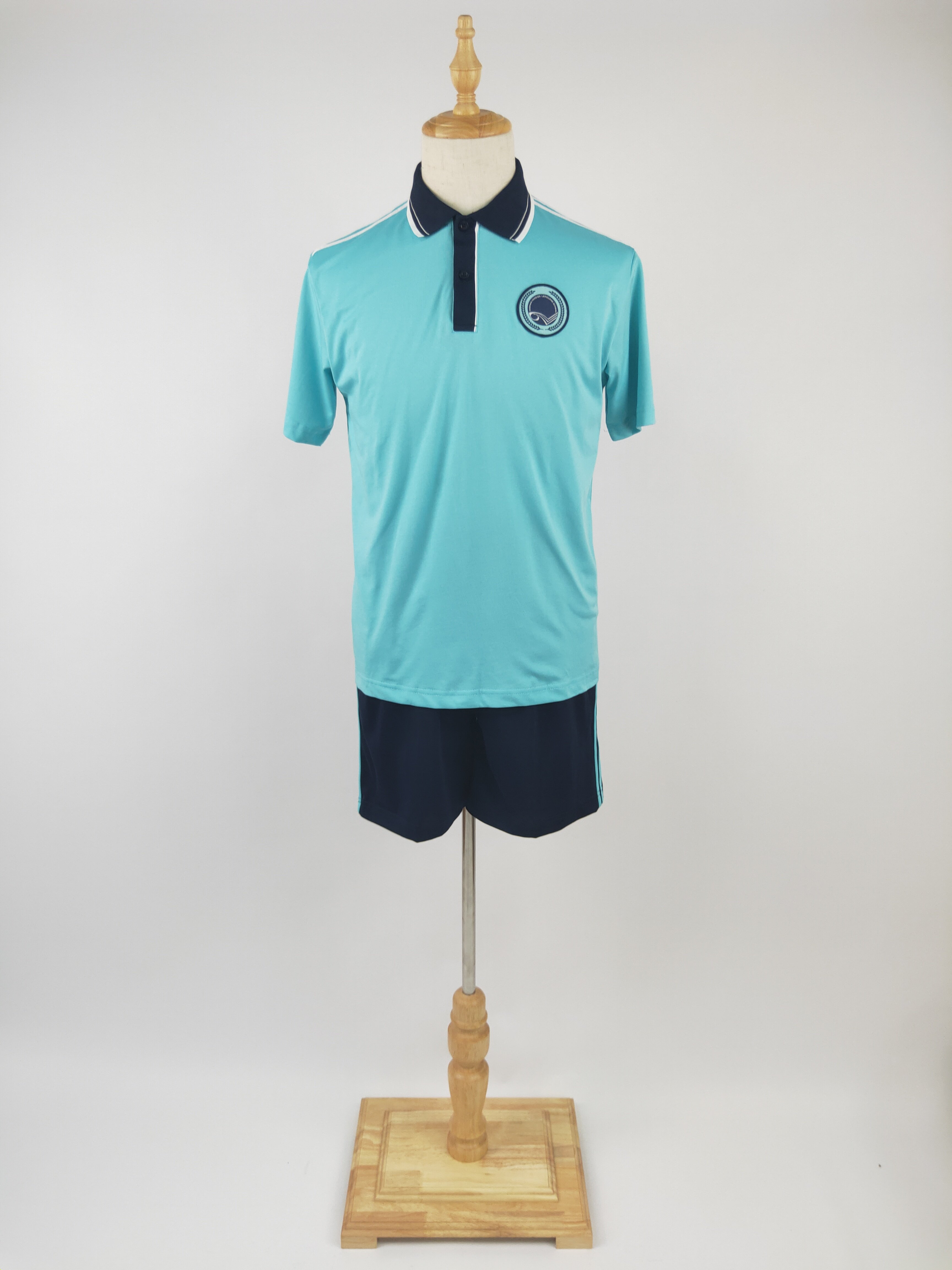 达思丹 佛山市外国语中学部校服【增订】指定专拍