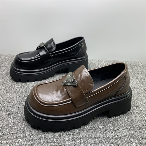 撤柜处理厚底真皮乐福鞋女2025新款秋季复古单鞋英伦风休闲小皮鞋