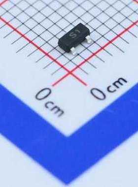 CJ2301 S1 场效应管(MOSFET) 1个P沟道 耐压:20V 电流:2.3A SOT-2