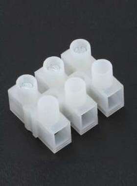 323-STFB-DS/03 螺钉式接线端子 450V, 16A,-40-100℃ P=10mm