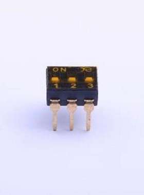 DSIC03THGET 拨码开关 2.54mm 3位低推贴胶 插件 插件