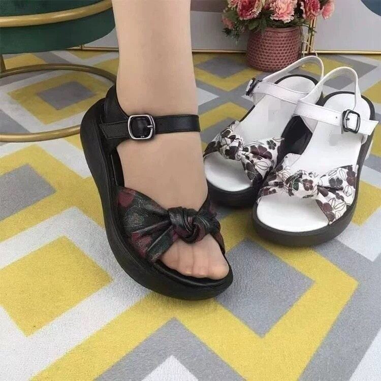中老年妈妈凉鞋女2026年夏季新款和厚底增高罗马鞋舒适百搭女鞋子