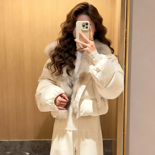 高充绒量大毛领白鸭绒羽绒服女2025冬季新款高级感短款版型巨好看