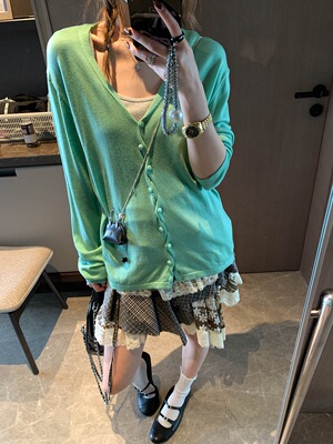 零度臆想Dreamland 小众设计感交叉单排扣V领宽松薄春夏针织开衫